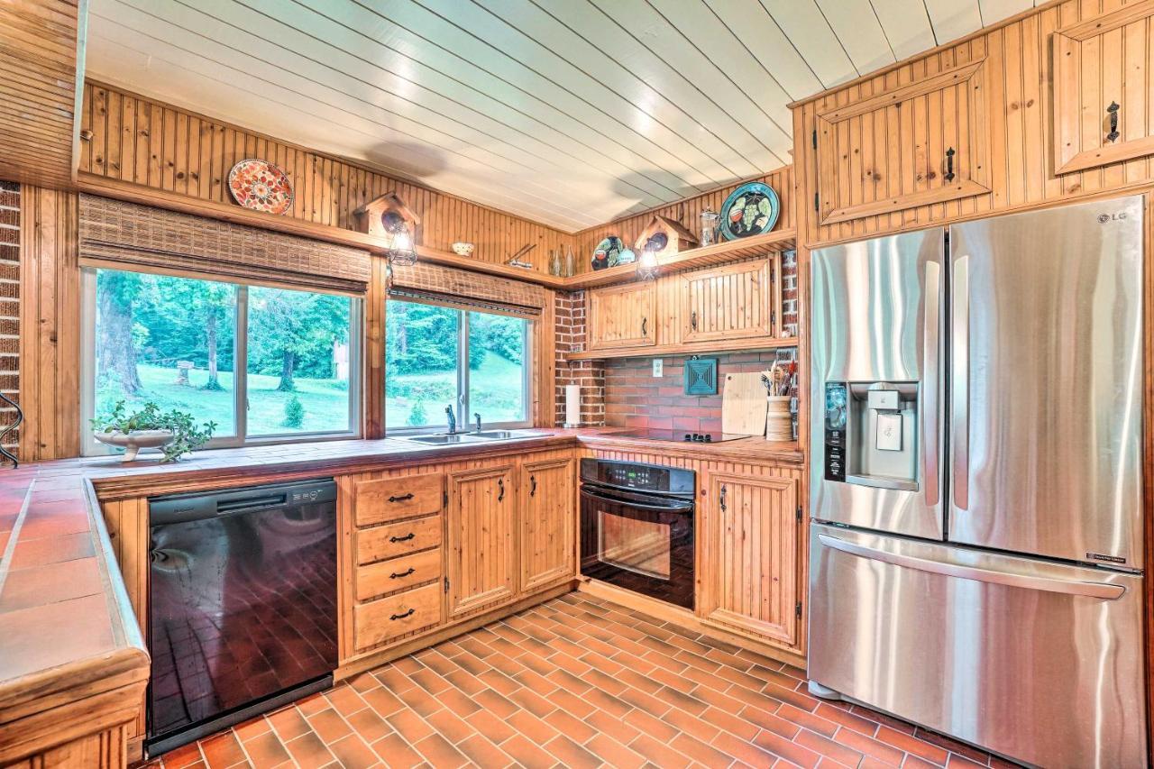 Serene Misty Vale Home With Game Room, Grill! Clayton Esterno foto
