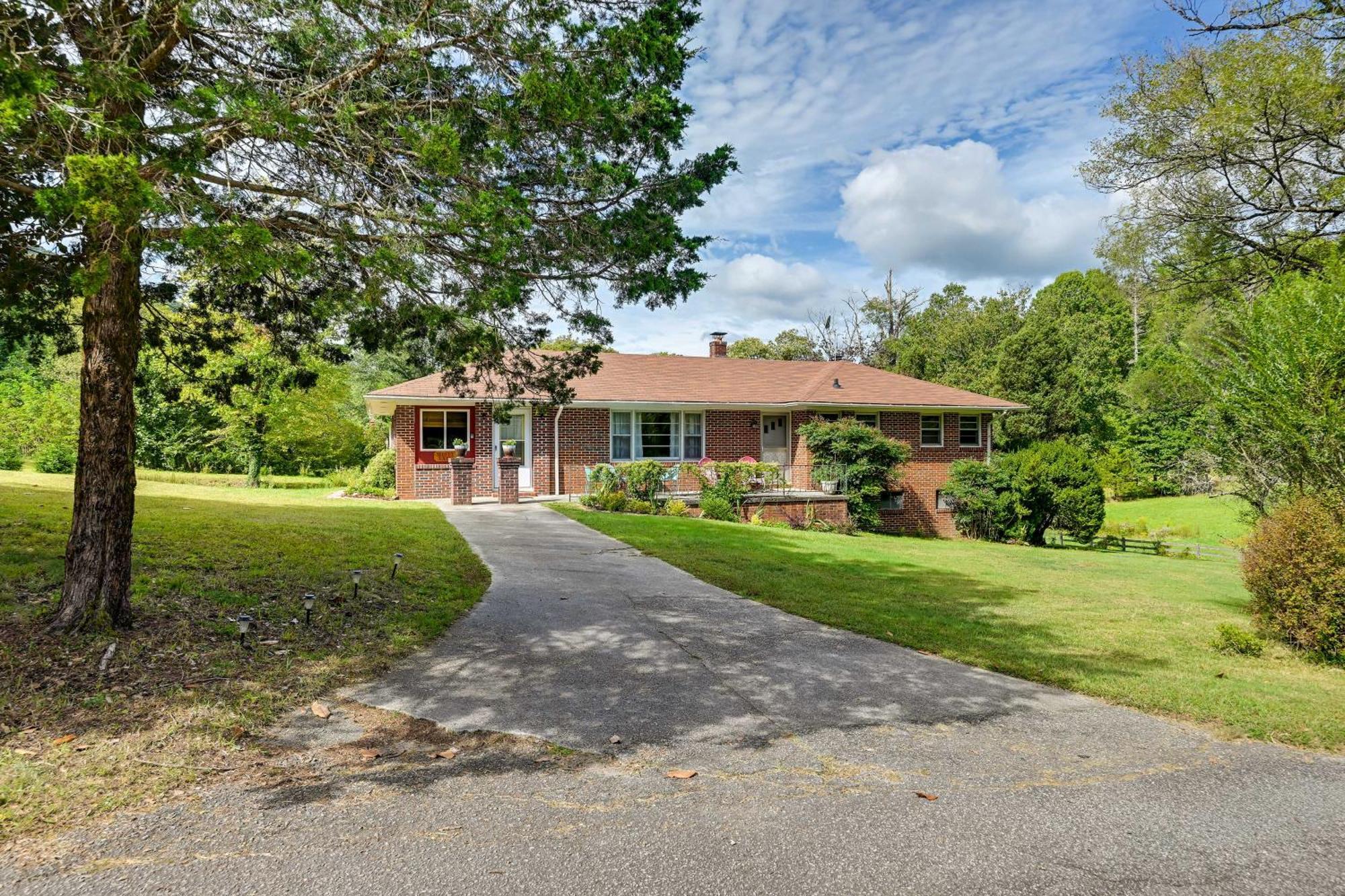 Serene Misty Vale Home With Game Room, Grill! Clayton Esterno foto