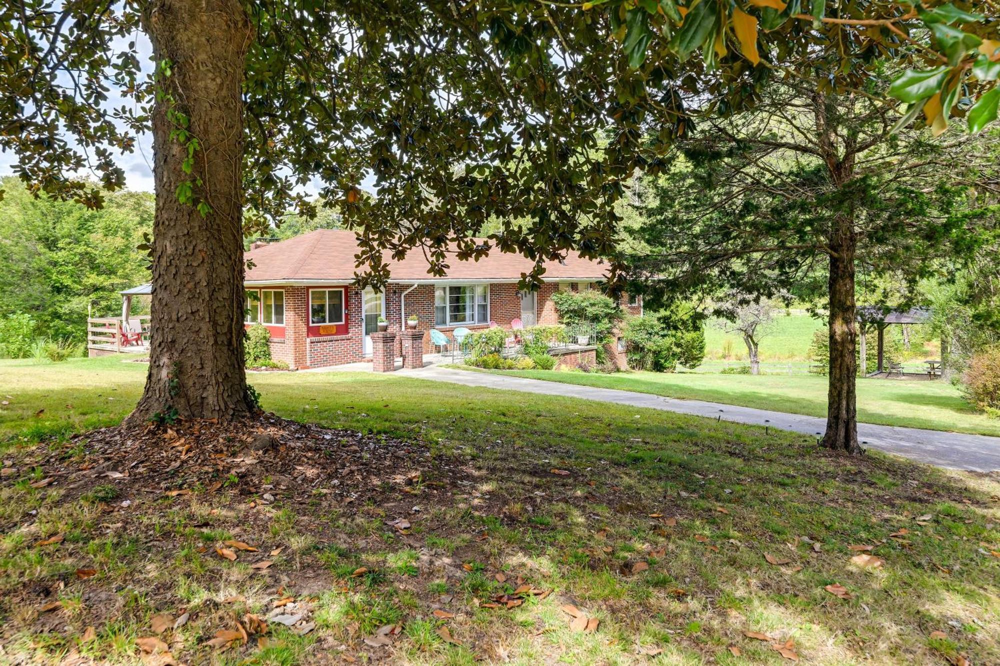 Serene Misty Vale Home With Game Room, Grill! Clayton Esterno foto